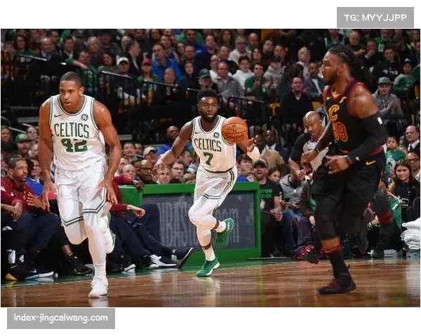 克雷顿大学稳居大东联盟前列,厄文·弗里曼组织核心作用凸显